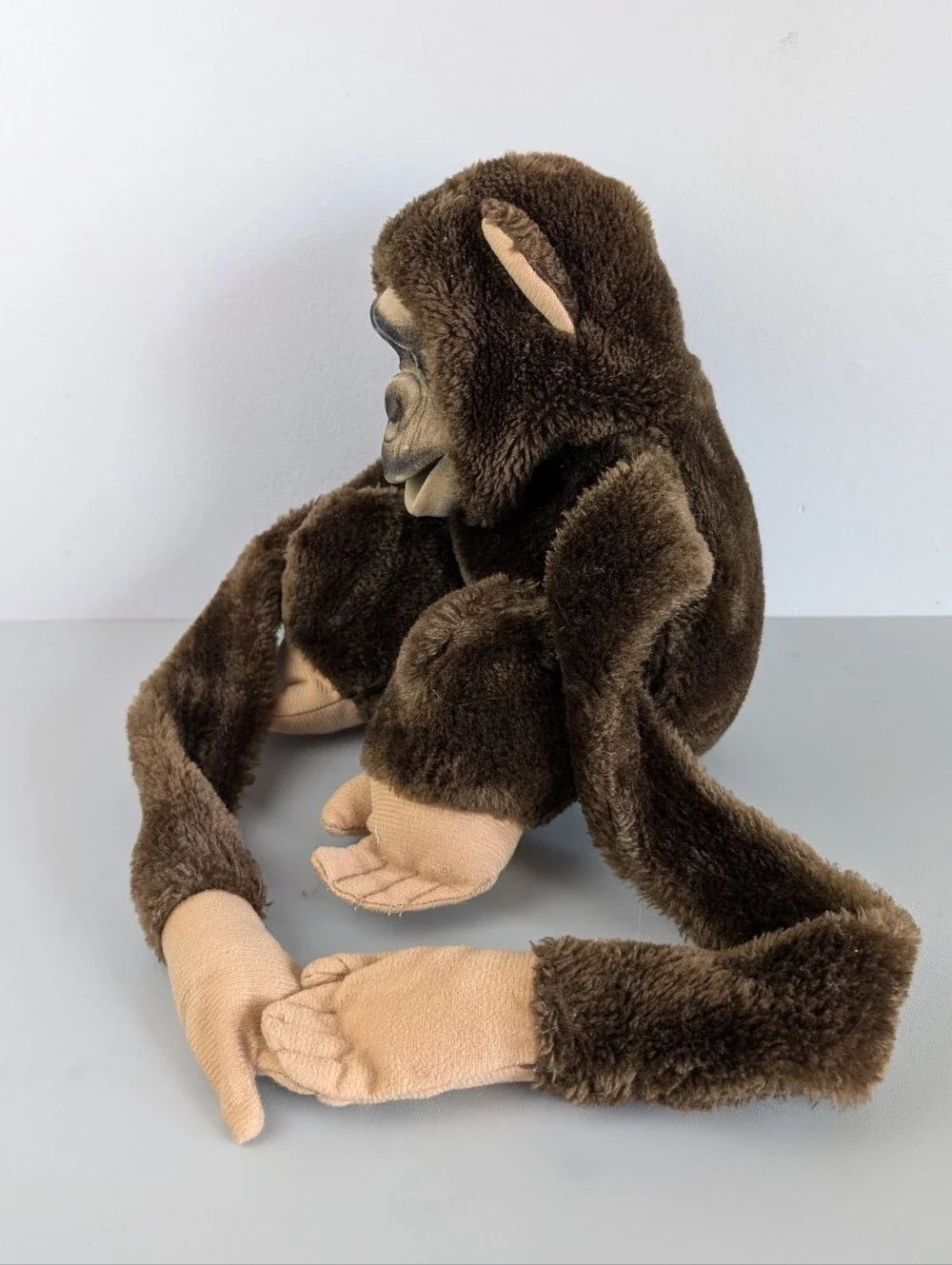 Vintage Hosung Plush Chimp Hand Puppet w Flocked Vinyl Face, Long Arms, Squeaker - Picture 7 of 14